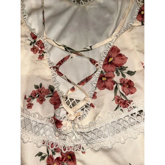 Two Sisters The Label Floral Mini Dress Lace Up Back Romantic Wedding Guest 6 - Picture 6 of 7